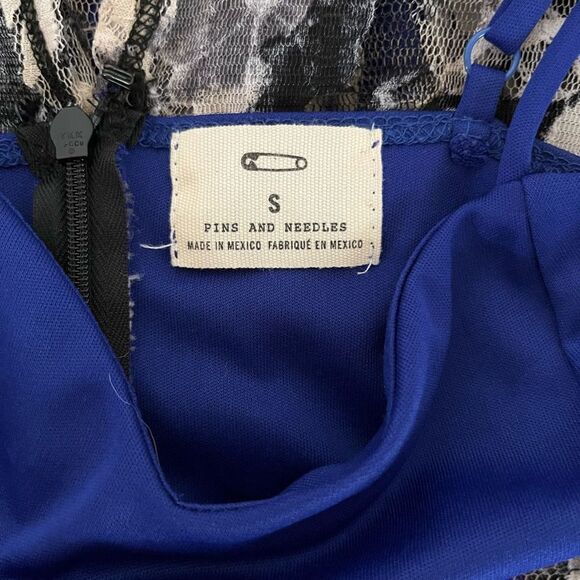 Pins & Needles by Anthropologie Lace Floral Dress With Navy Lining, Size S - Picture 8 of 10